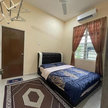 D'Paya Homestay Бачок Екстериор снимка