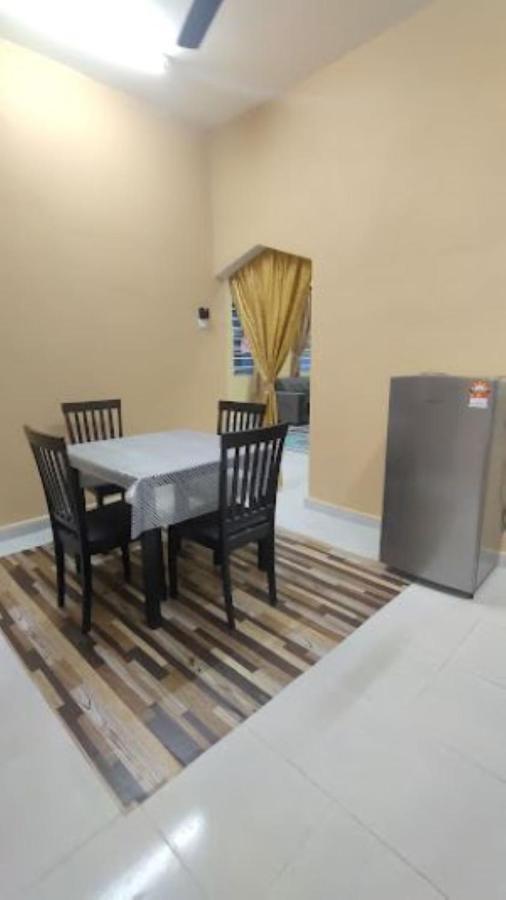 D'Paya Homestay Бачок Екстериор снимка